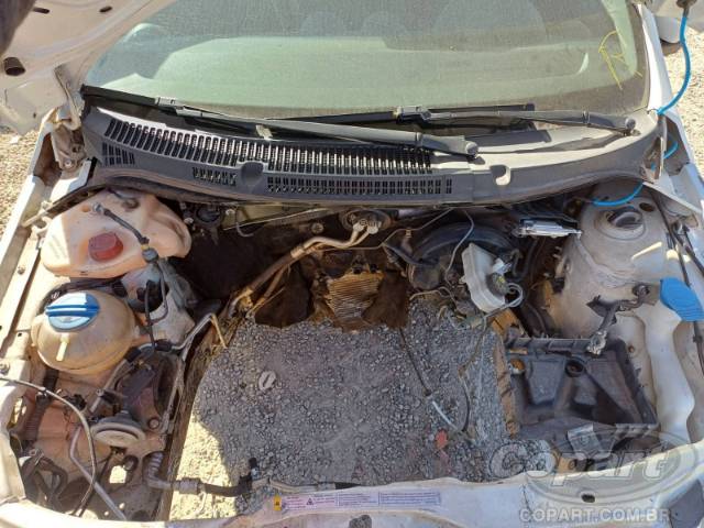 2013 VOLKSWAGEN GOL 
