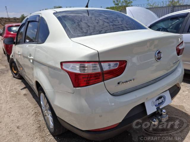 2015 FIAT GRAND SIENA 