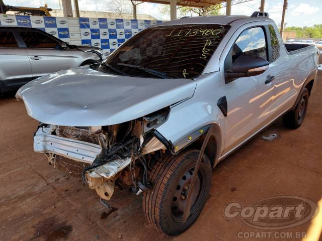 2025 FIAT STRADA 