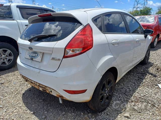 2015 FORD FIESTA 
