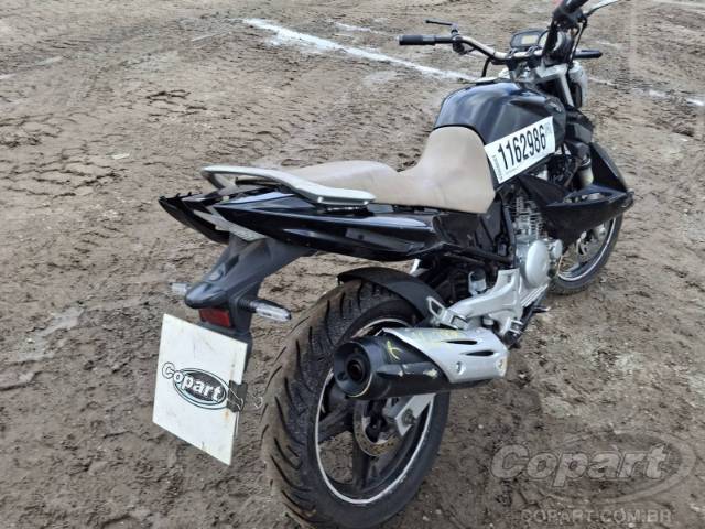 2011 YAMAHA FAZER 