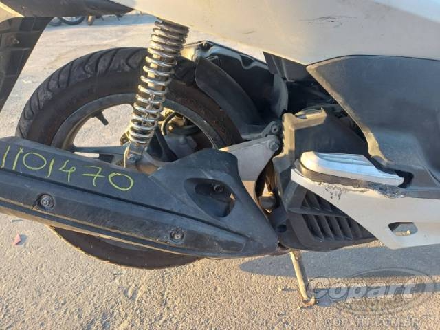 2015 HONDA PCX 