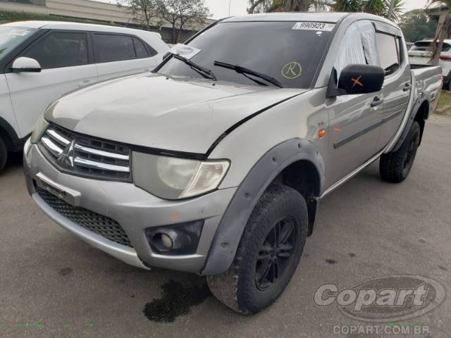 2015 MITSUBISHI L200 TRITON 
