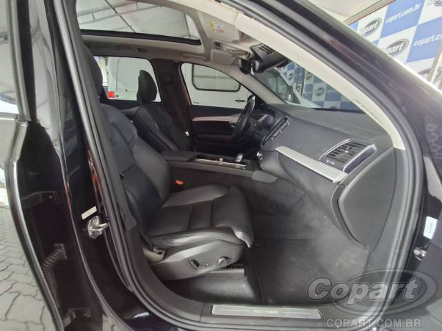2021 VOLVO XC90 