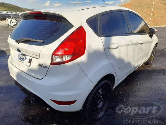 2016 FORD FIESTA 