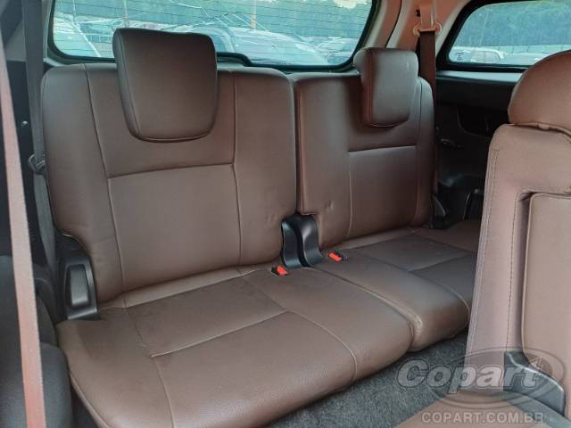 2017 TOYOTA HILUX SW4 