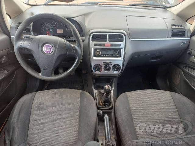 2011 FIAT PUNTO 