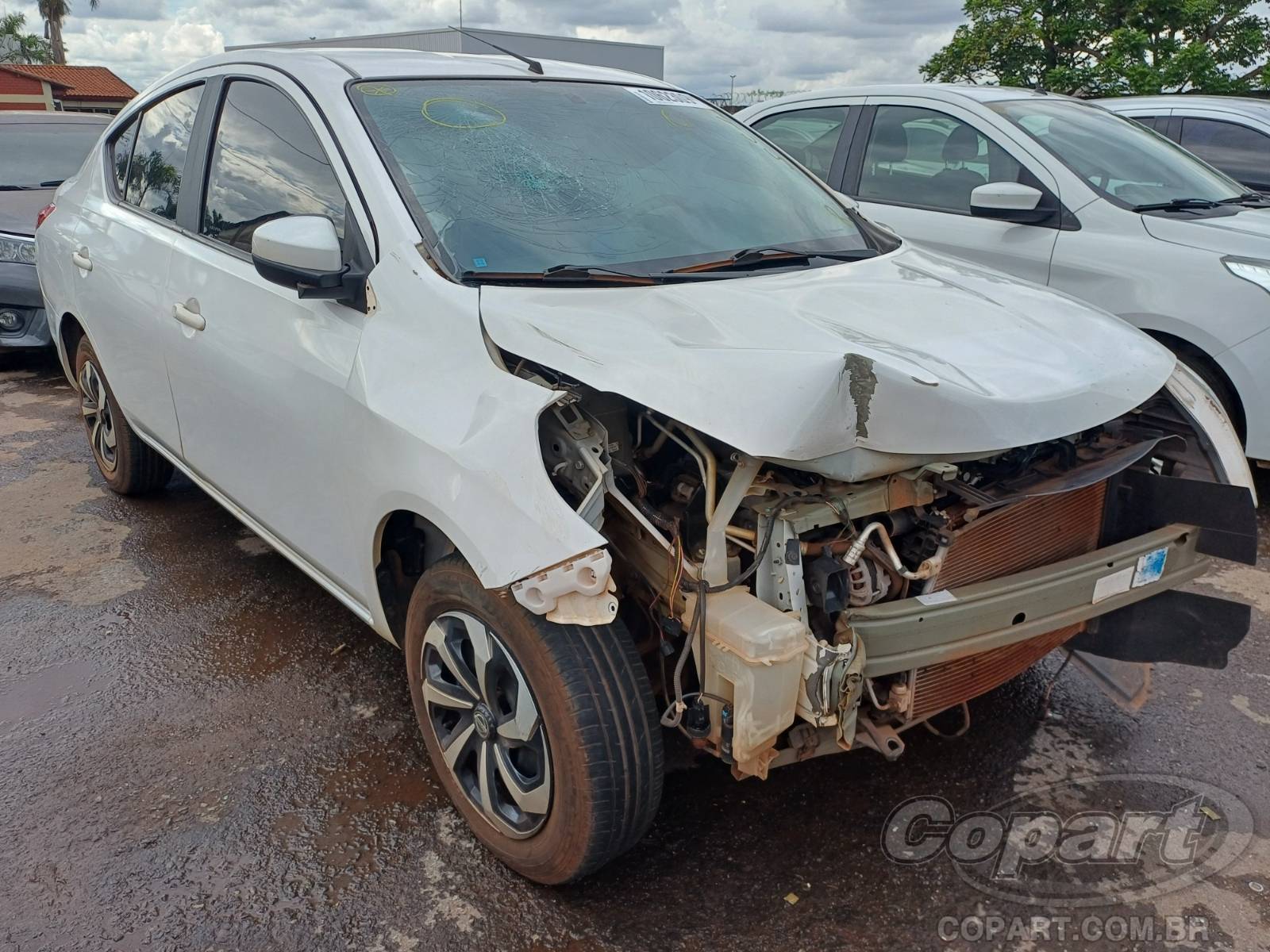 Veículo Nissan Versa Nissan Versa S 1.6 16V 2020 2020 em leilão
