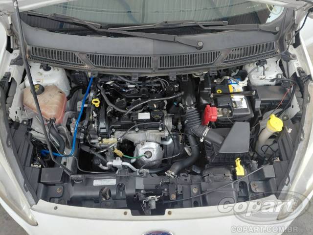2015 FORD KA SEDAN 