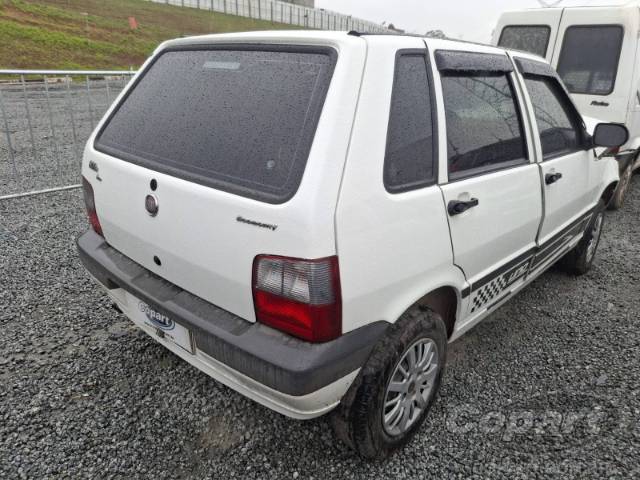 2013 FIAT UNO 