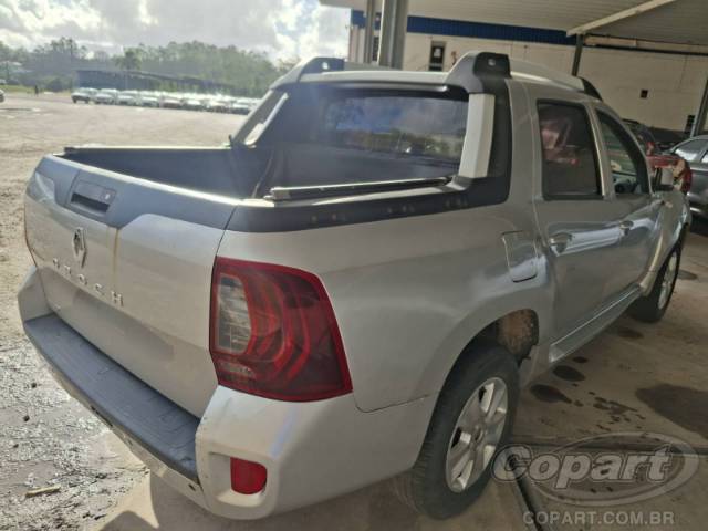 2017 RENAULT DUSTER OROCH 