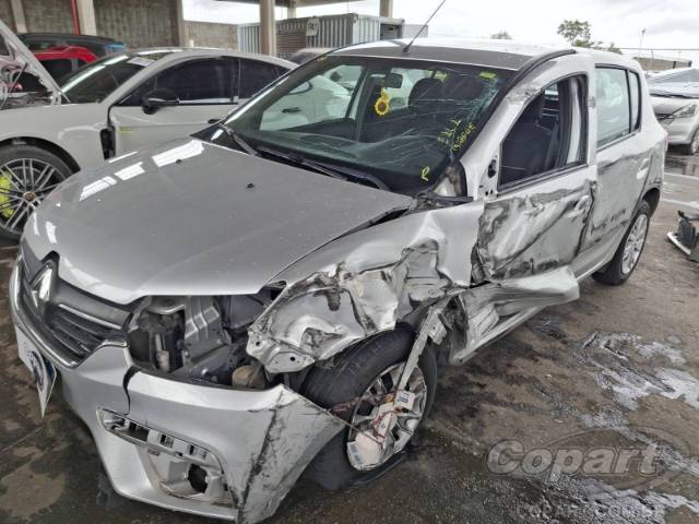 2021 RENAULT SANDERO 