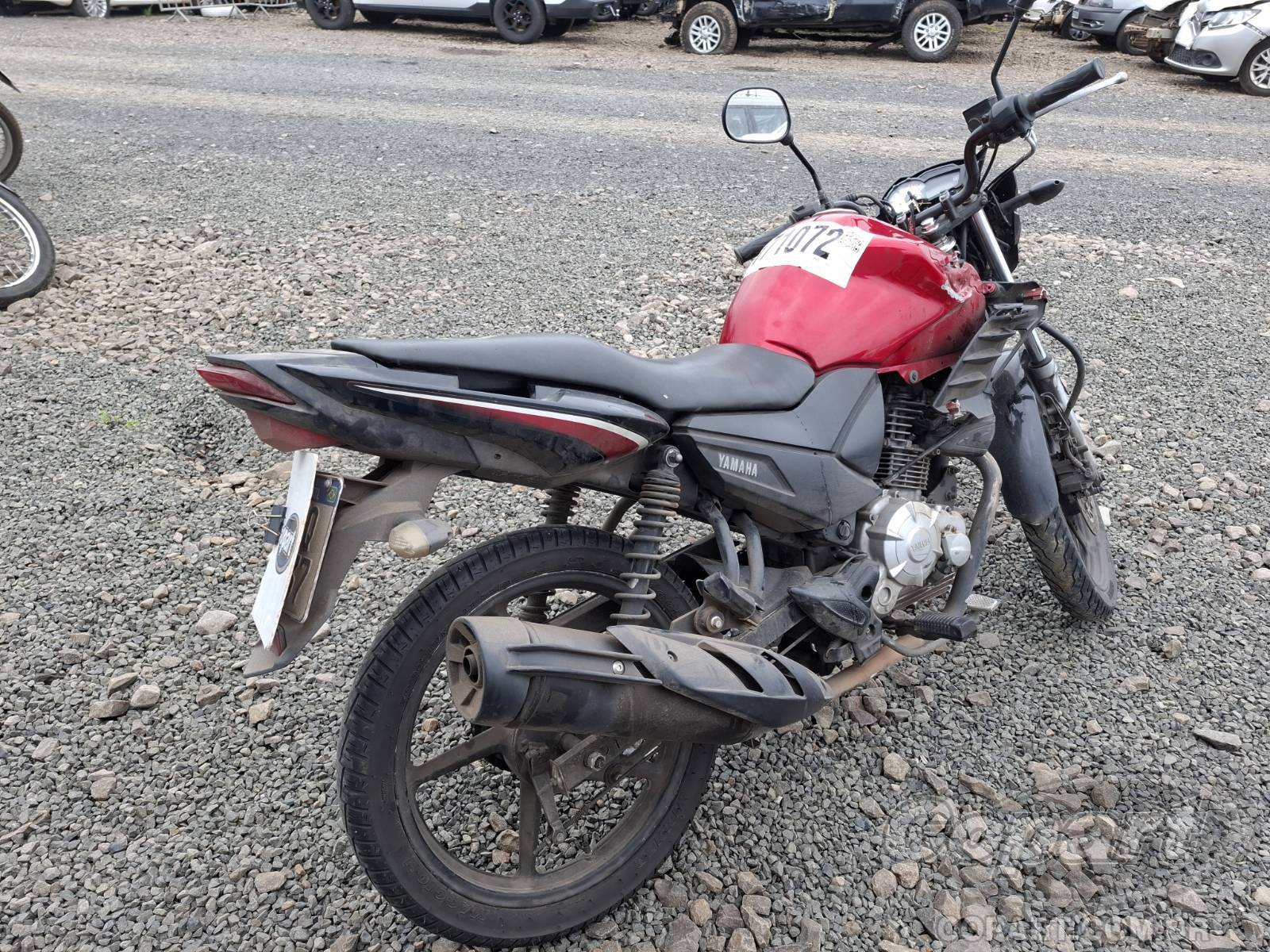 Foto 4: 2014 YAMAHA FAZER