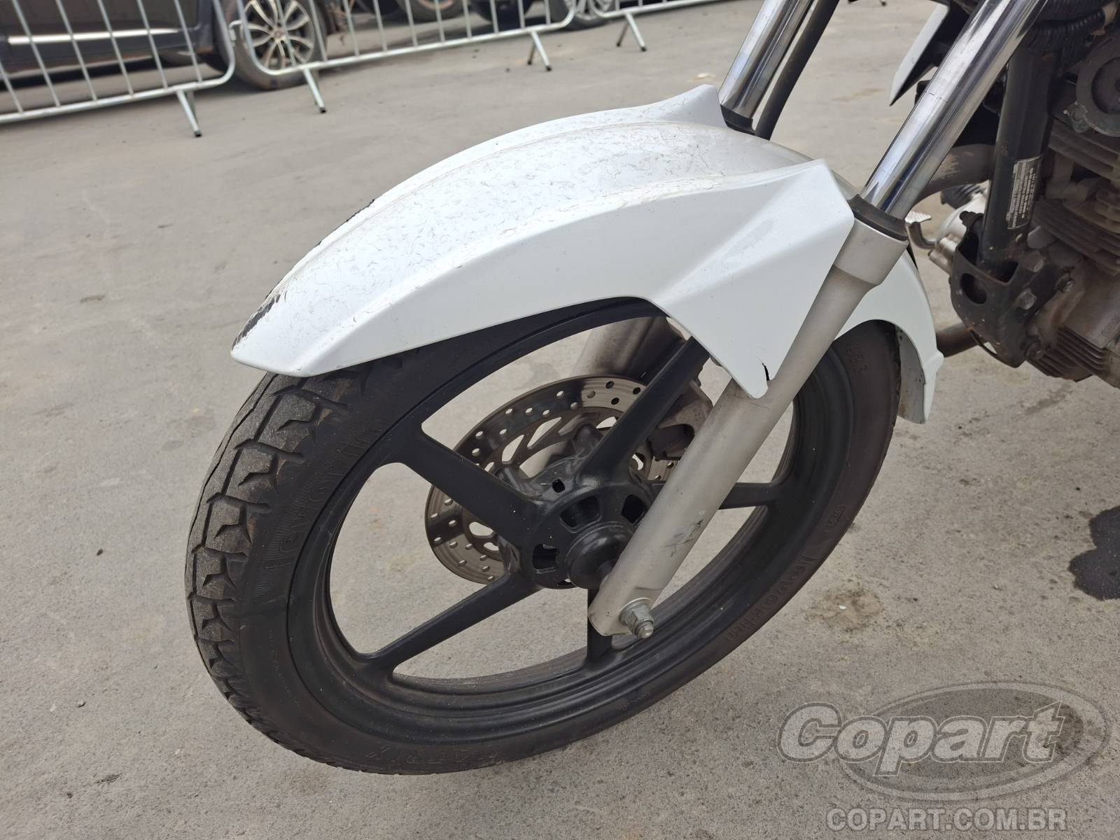 2015 YAMAHA FAZER — foto 8 de 13