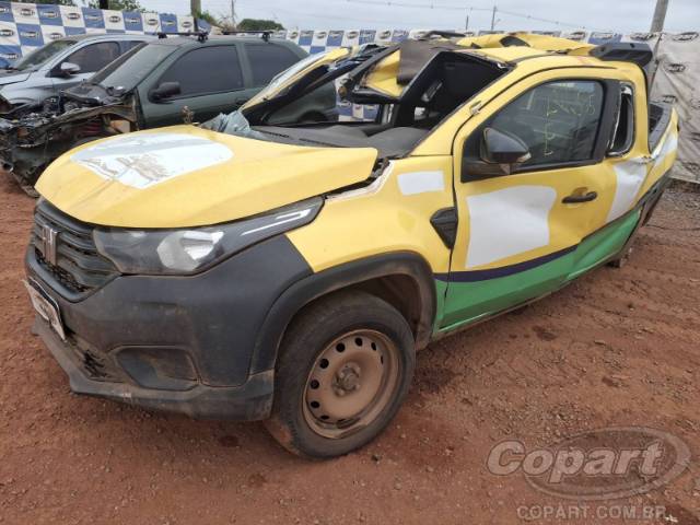 2025 FIAT STRADA 