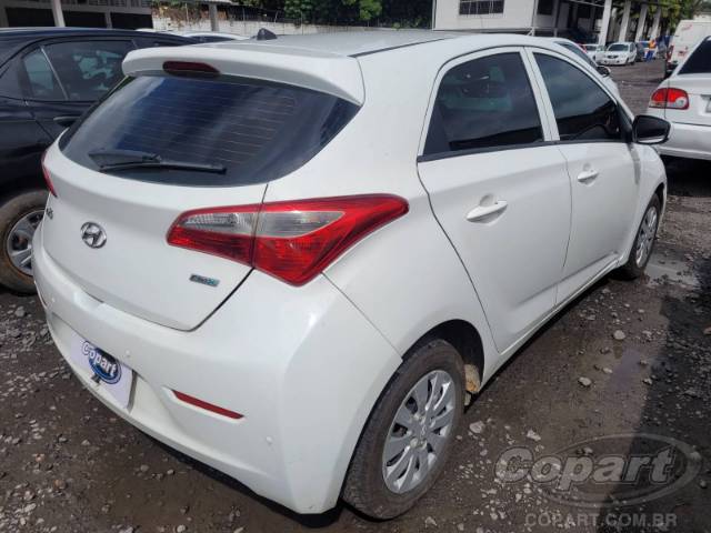 2014 HYUNDAI HB20 