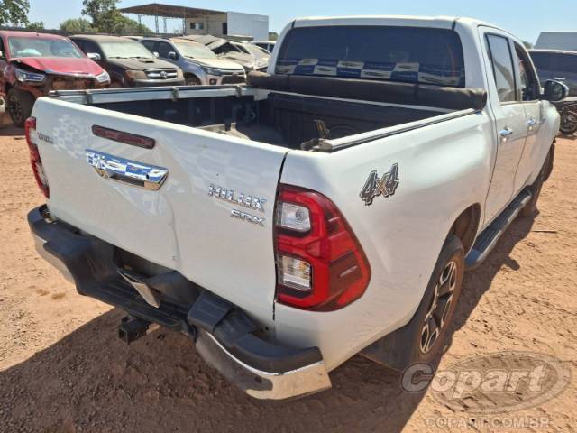 2022 TOYOTA HILUX CD 