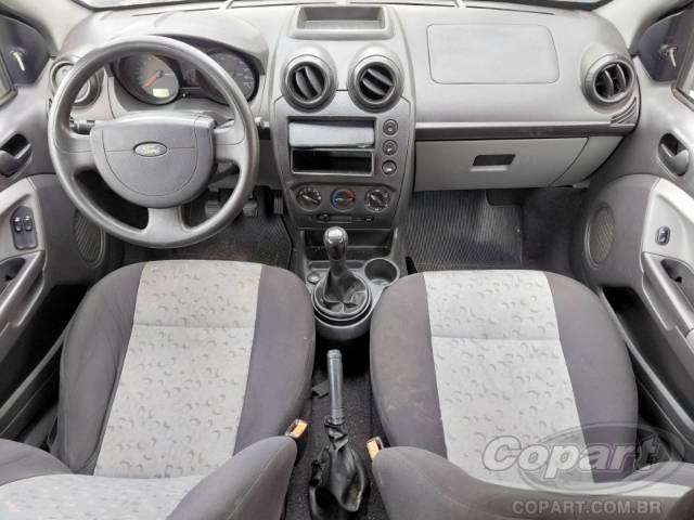 2009 FORD FIESTA 