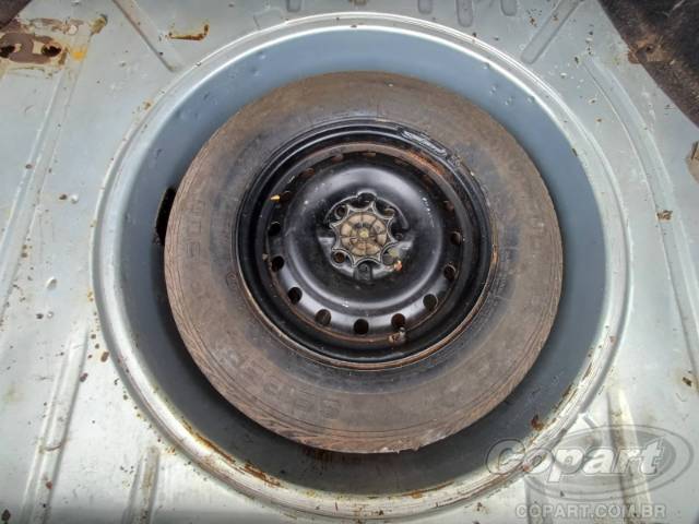 2000 VOLKSWAGEN SANTANA 