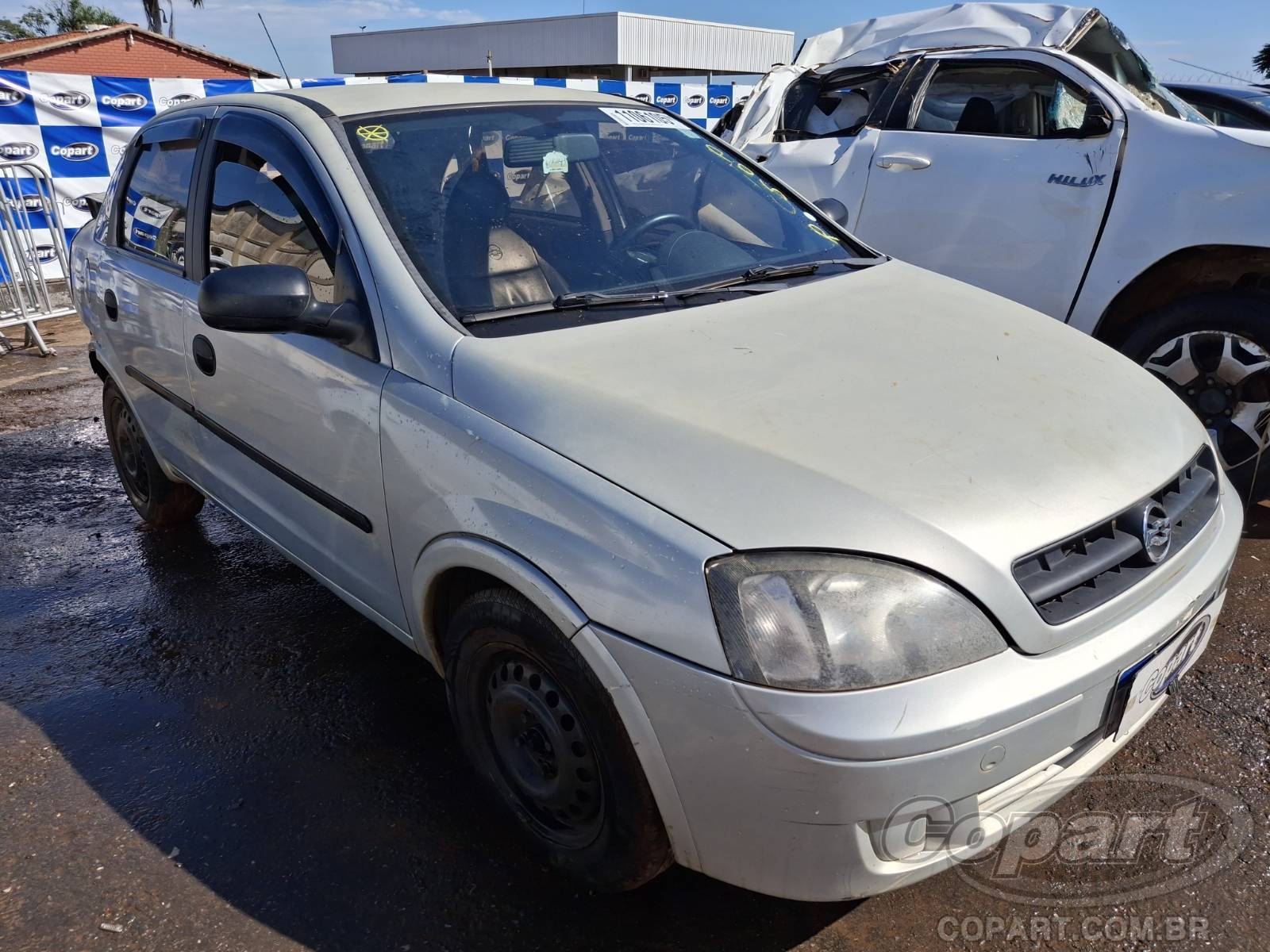 Chevrolet Corsa Sedan 1.0 VHC 2003