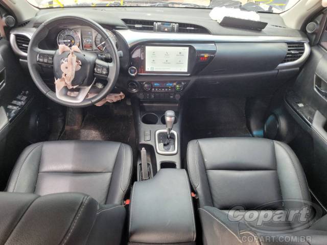 2024 TOYOTA HILUX CD 