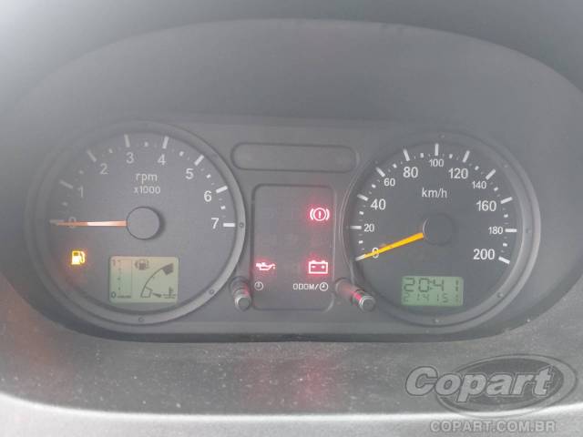 2004 FORD FIESTA 