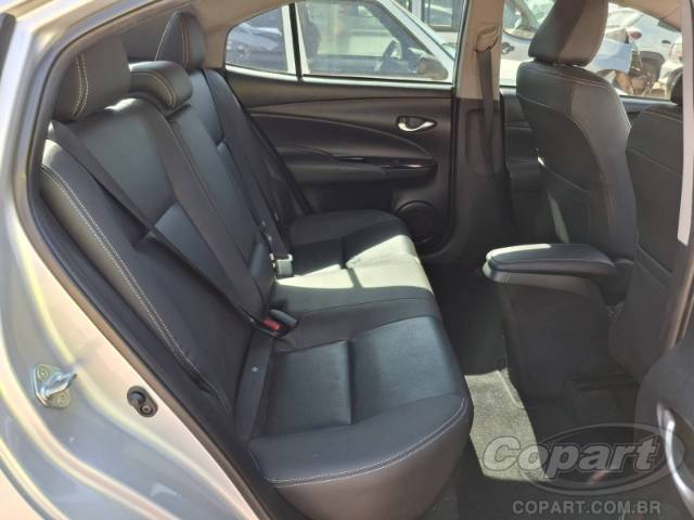 2019 TOYOTA YARIS SEDA 