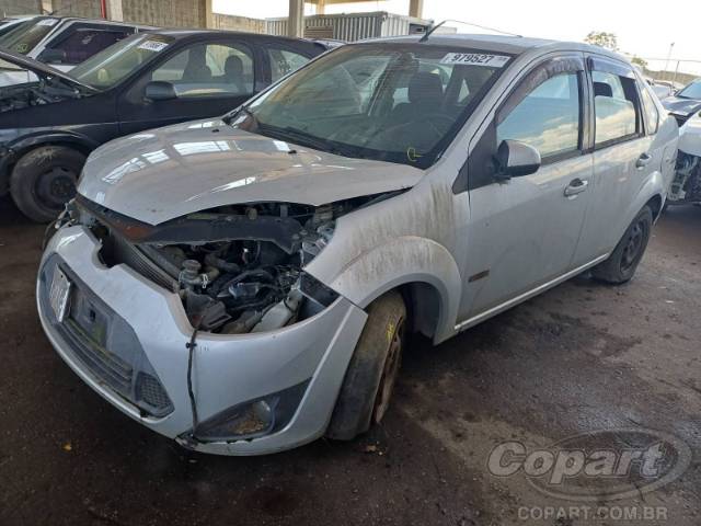 2013 FORD FIESTA SEDAN 