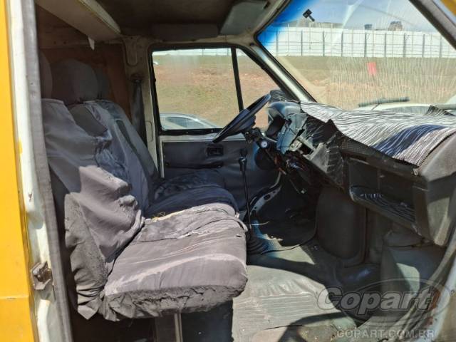 2002 RENAULT TRAFIC 