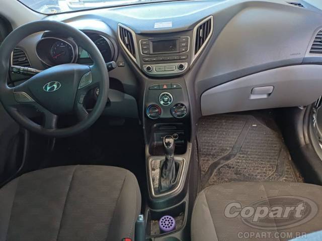 2017 HYUNDAI HB20S 