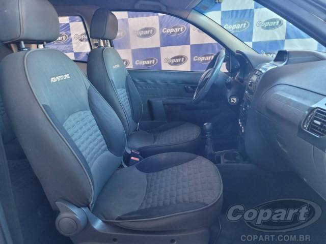 2013 FIAT STRADA 