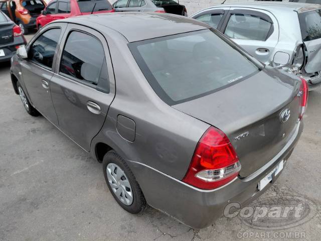 2017 TOYOTA ETIOS SEDA 