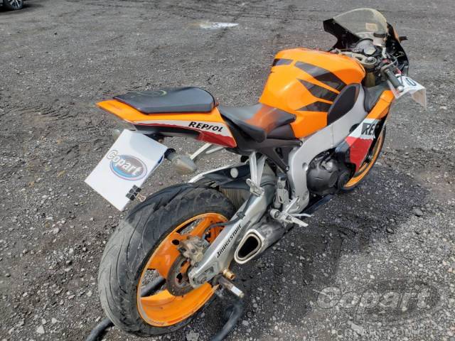 2011 HONDA CBR 1000RR 