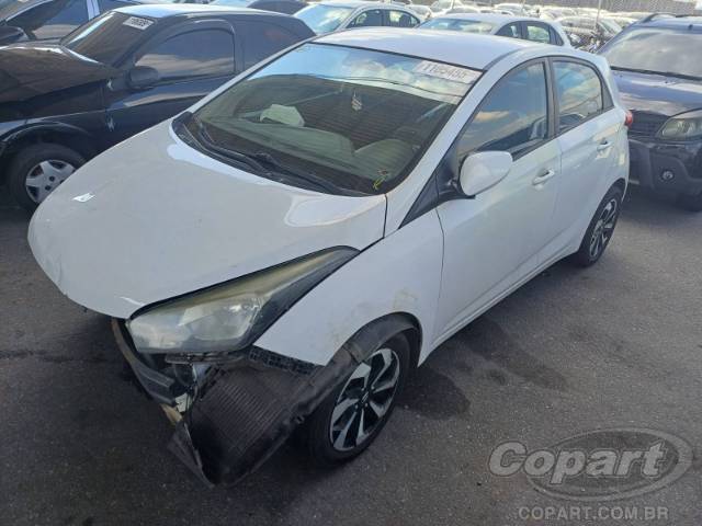 2015 HYUNDAI HB20 