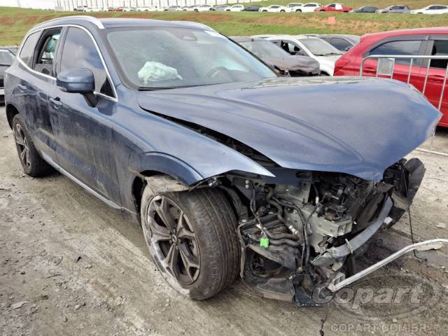 2022 VOLVO XC60 