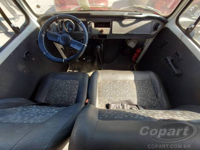 2012 VOLKSWAGEN KOMBI 