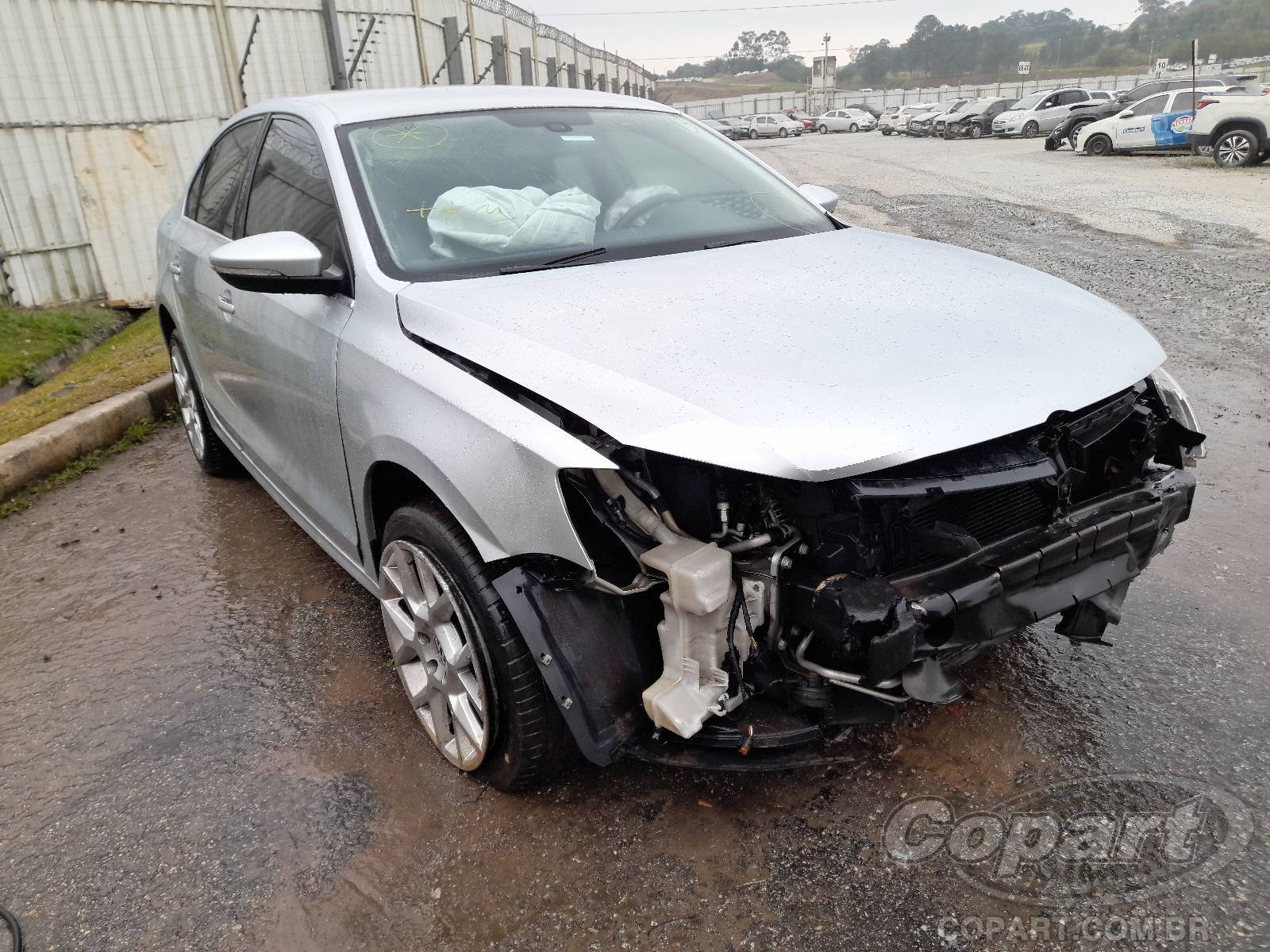 Veículo VW - VolksWagen Jetta VOLKSWAGEN JETTA Highline 2.0 16V TSI 2011 2012 em leilão