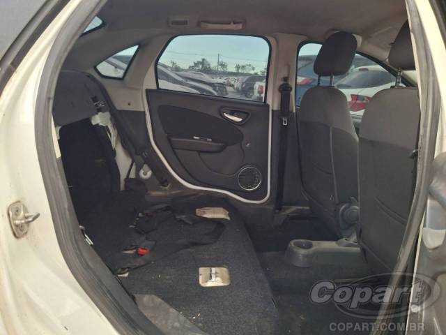 2016 FIAT GRAND SIENA 