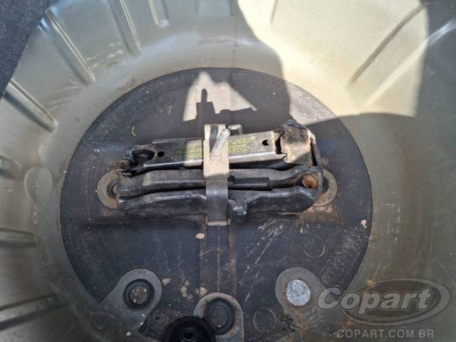 2011 CHEVROLET CLASSIC 