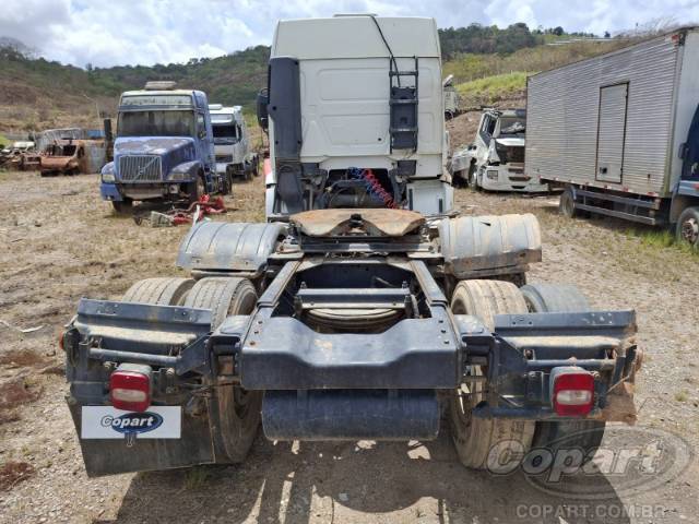 2010 VOLKSWAGEN CONSTELLATION 