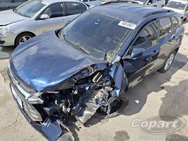 2025 CHEVROLET TRACKER 