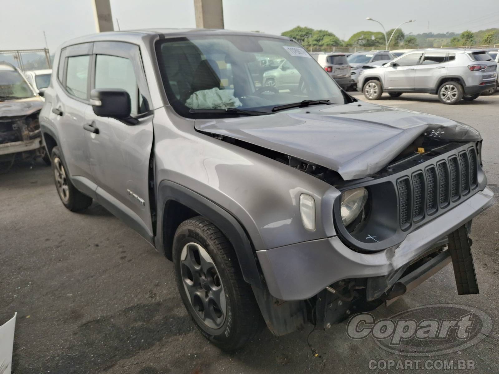 Veículo Fiat Renegade JEEP Renegade 1.8 Flex 2020 2020 em leilão