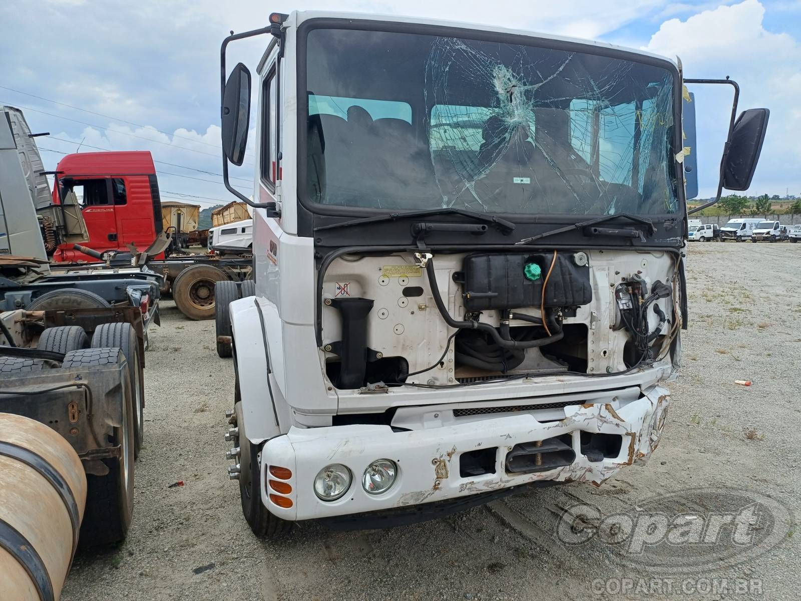 Veículo MERCEDES-BENZ 1718 Mercedes Benz 1718 2011 2011 em leilão