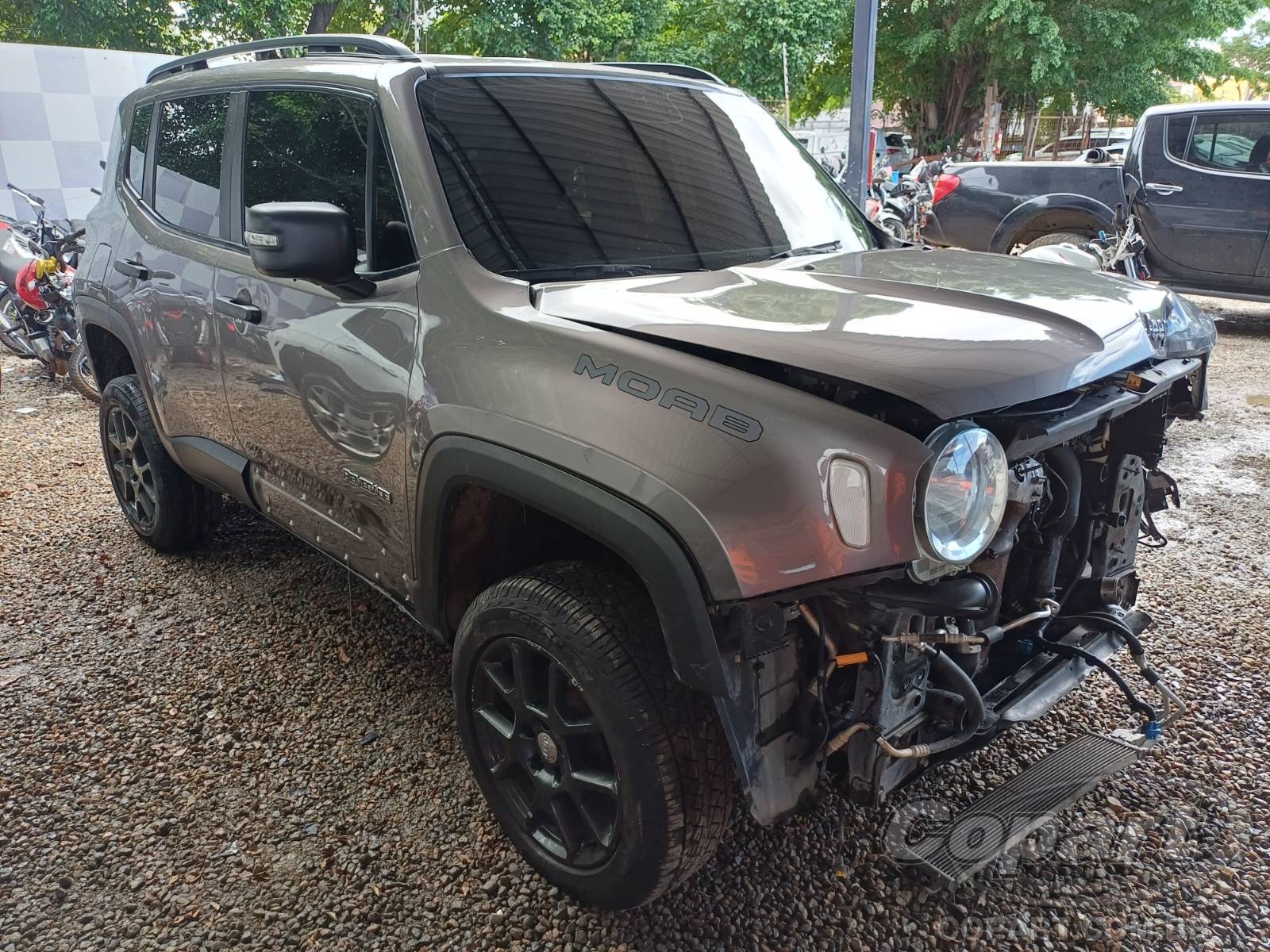Veículo Fiat Renegade JEEP RENEGADE MOAB 2.0 MultiJet Turbo 2021 Diesel 2021 em leilão