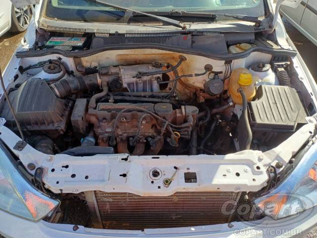 2003 CHEVROLET CORSA SEDAN 