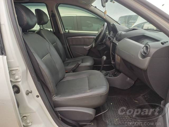 2014 RENAULT DUSTER 