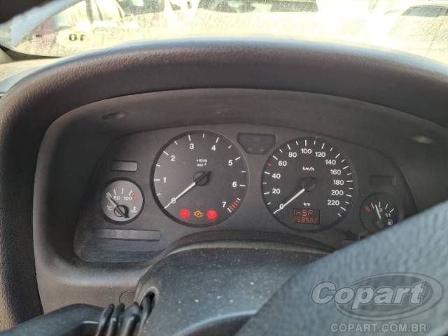 2001 CHEVROLET ASTRA SEDAN 