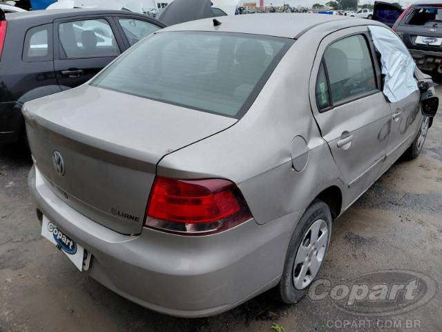 2012 VOLKSWAGEN VOYAGE 