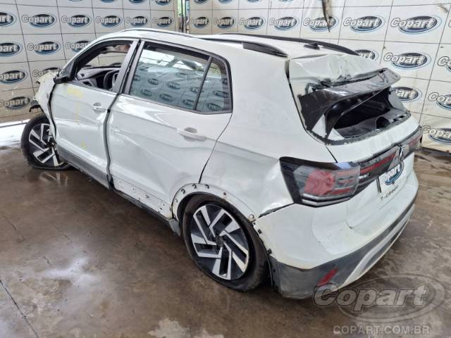 2025 VOLKSWAGEN T-CROSS 