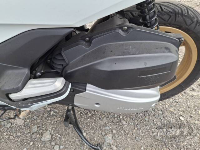 2016 HONDA PCX 